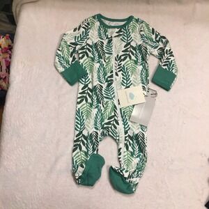 New with tags baby footie pajamas 6m cloud island boho